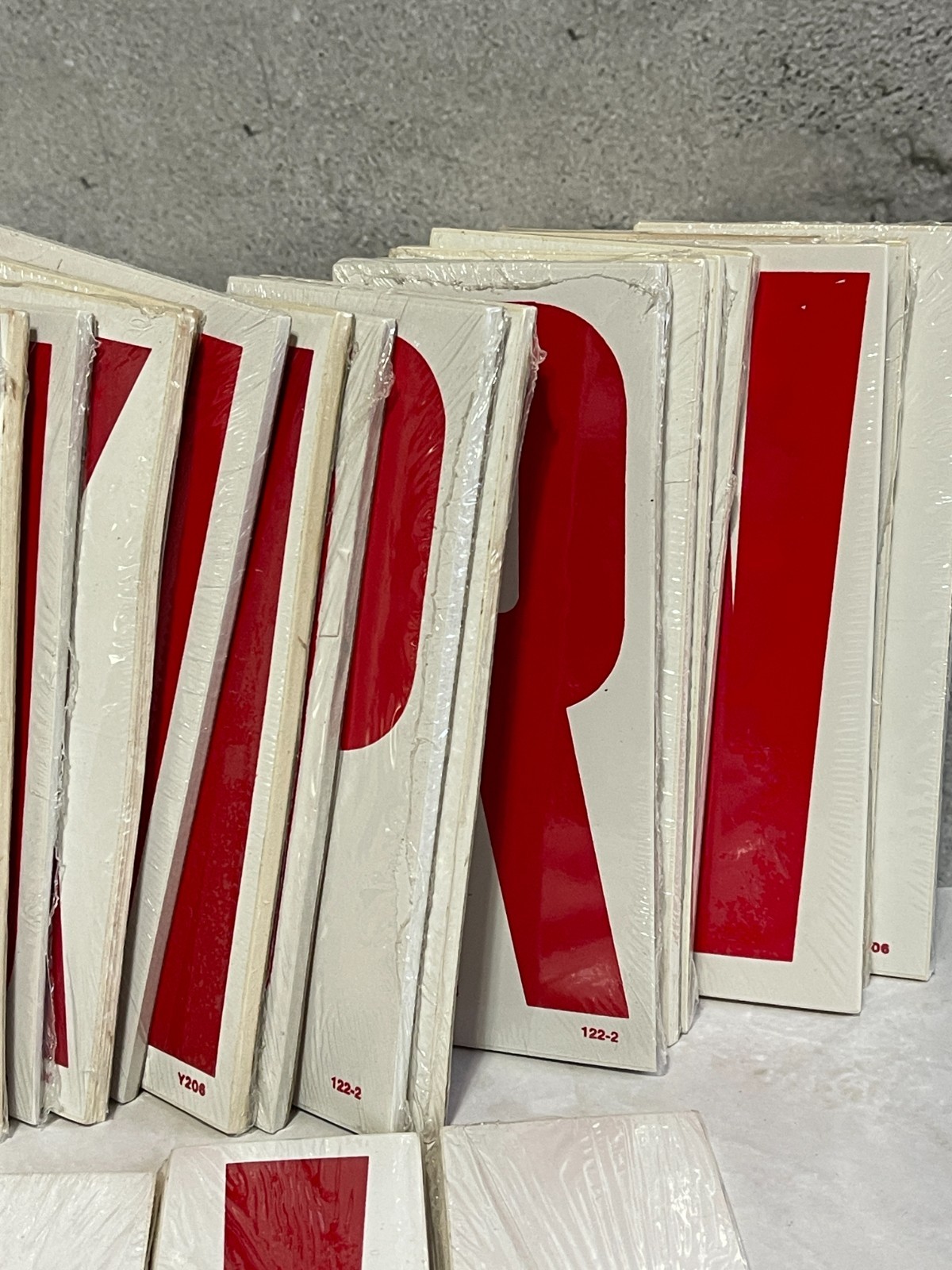E-Z LETTERING Red/White 5 1/2″ Tall Windshield Letter Stickers – NEW SEALED