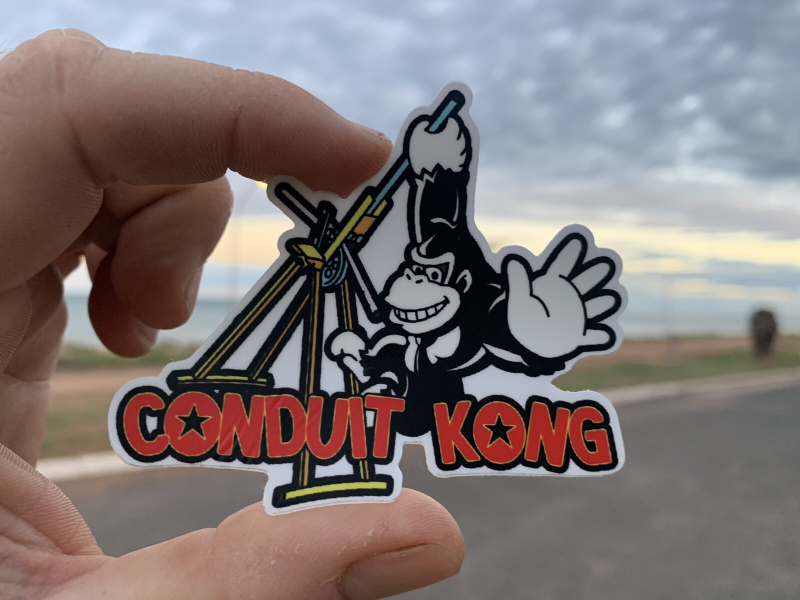 Hat Sticker Electrician Conduit 75mm X 55mm Conduit Kong Vinyl tradie tradesman