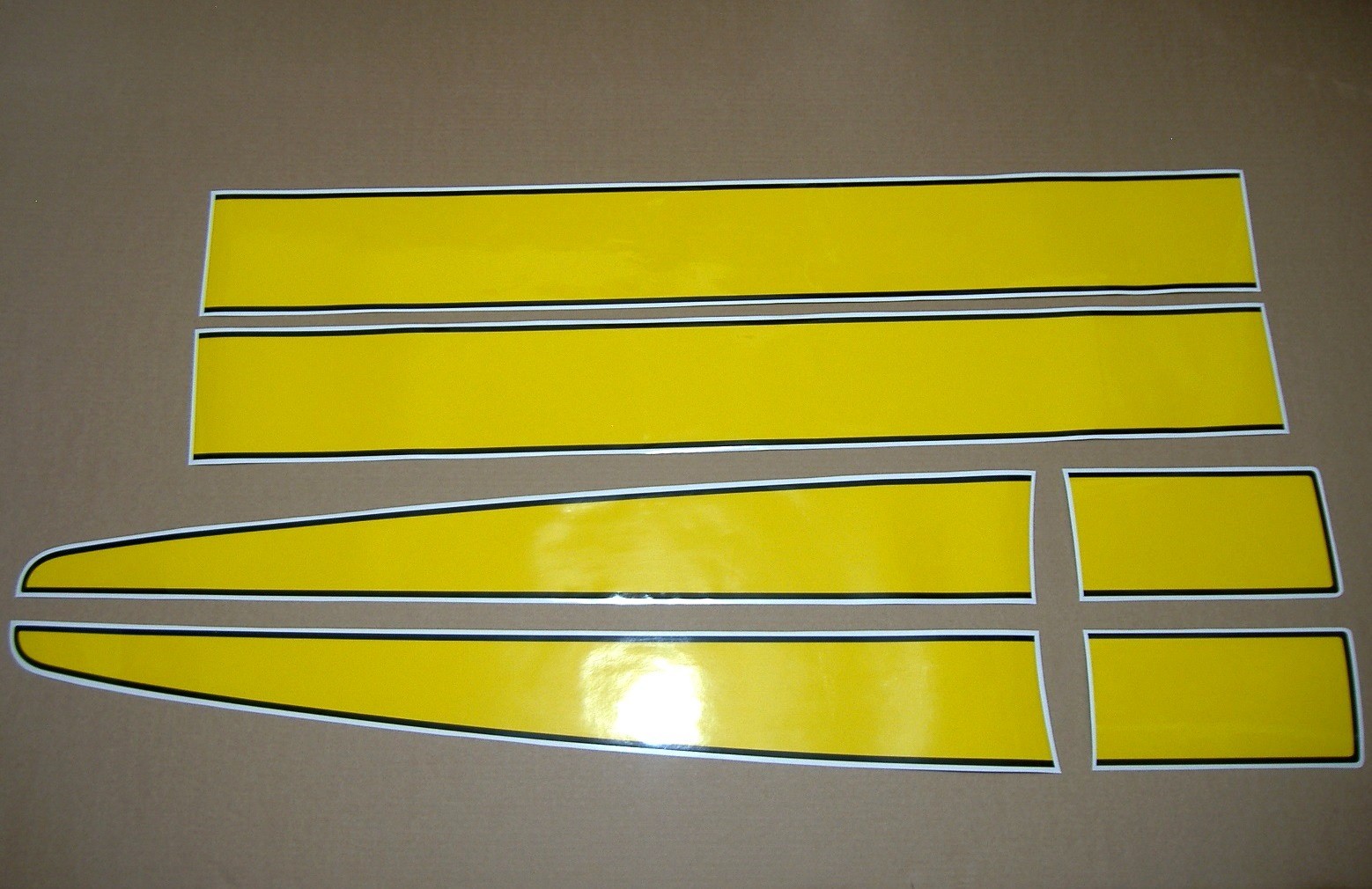 Yellow/black stripes kit for Ferrari 430 Scuderia graphics lines racing f430