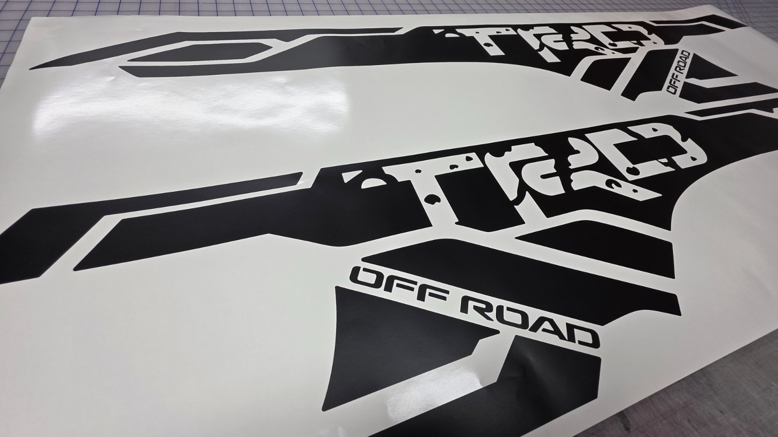 TRD*OF ROAD* Tundra Sticker FOR * 2007 to 2013 *BED SIDE STRIPES DECAL SET