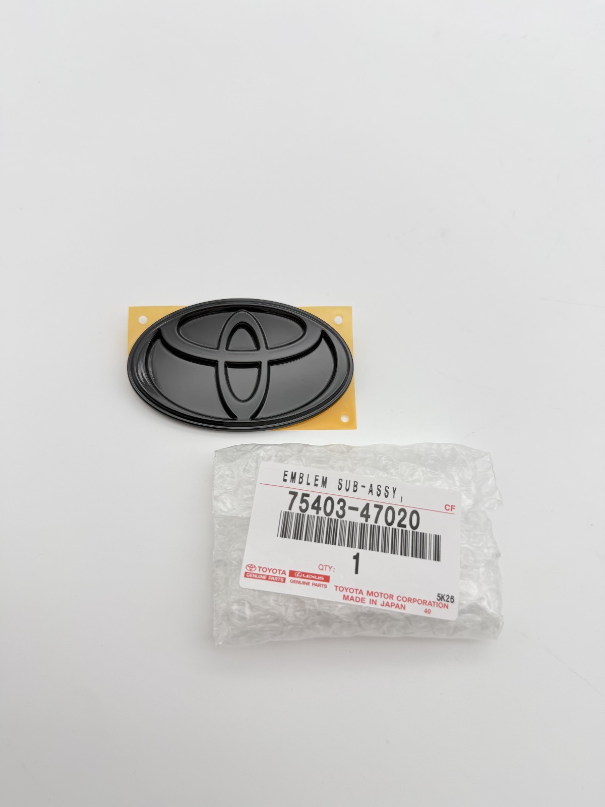 JDM OEM TOYOTA Prius 60 Nightshade MXWH61 Front Rear Emblem Set Black NEW JAPAN