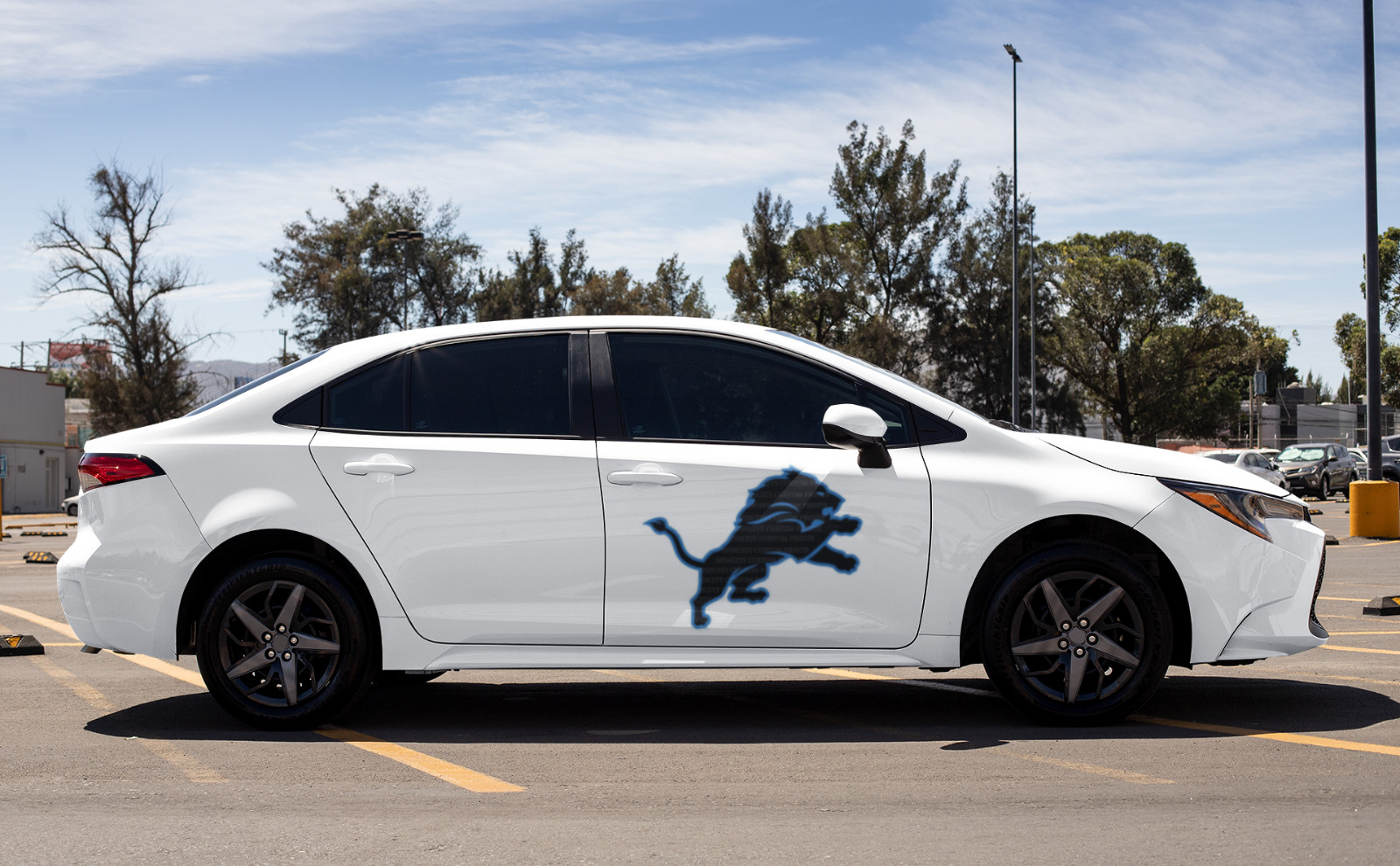 Detroit Lions Logo Vinyl Decal Weather Resistant Sticker Car Window 2”–8” Sizes