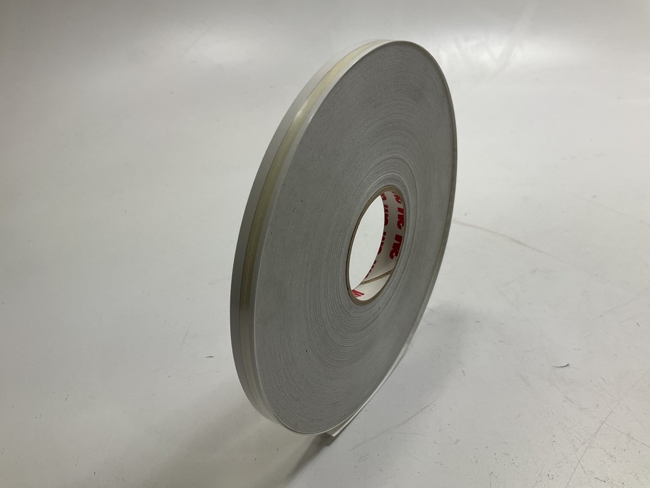 3M 72356 Pinstripe Striping Tape – 5/16″ X 150′ Feet Long Bright White