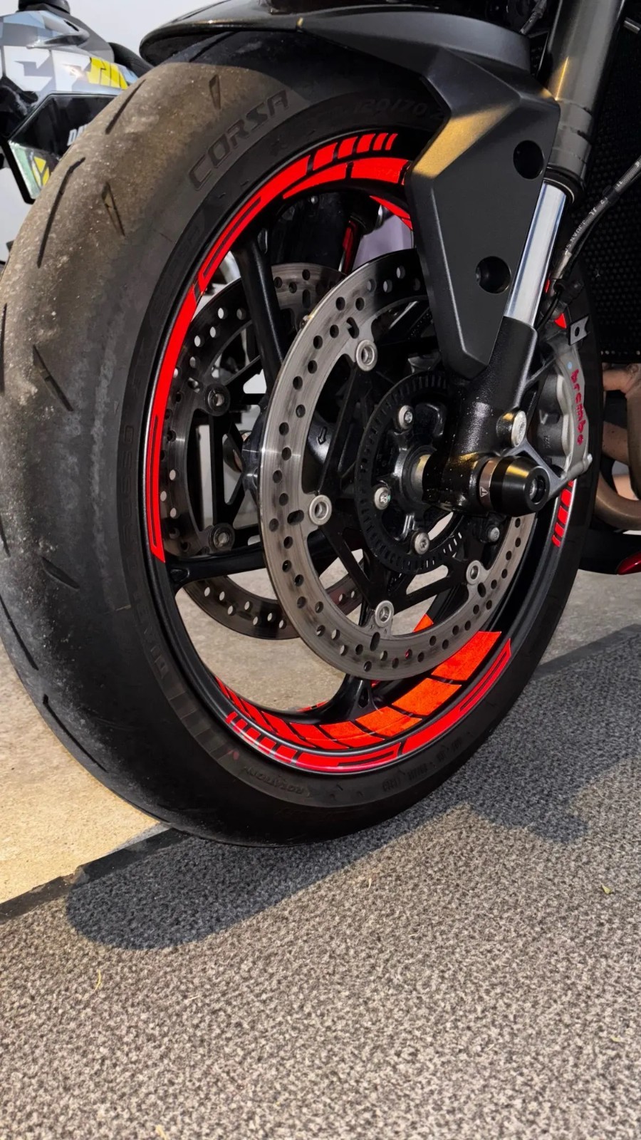 Reflective Wheel Rim Stripe Decal Motorcycle Hub Sticker Tape Universal For 17in