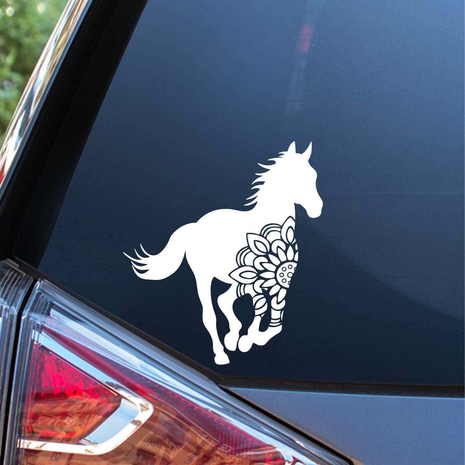 Horse Mandalay – White Vinyl Decal Sticker Car Window laptop notebook