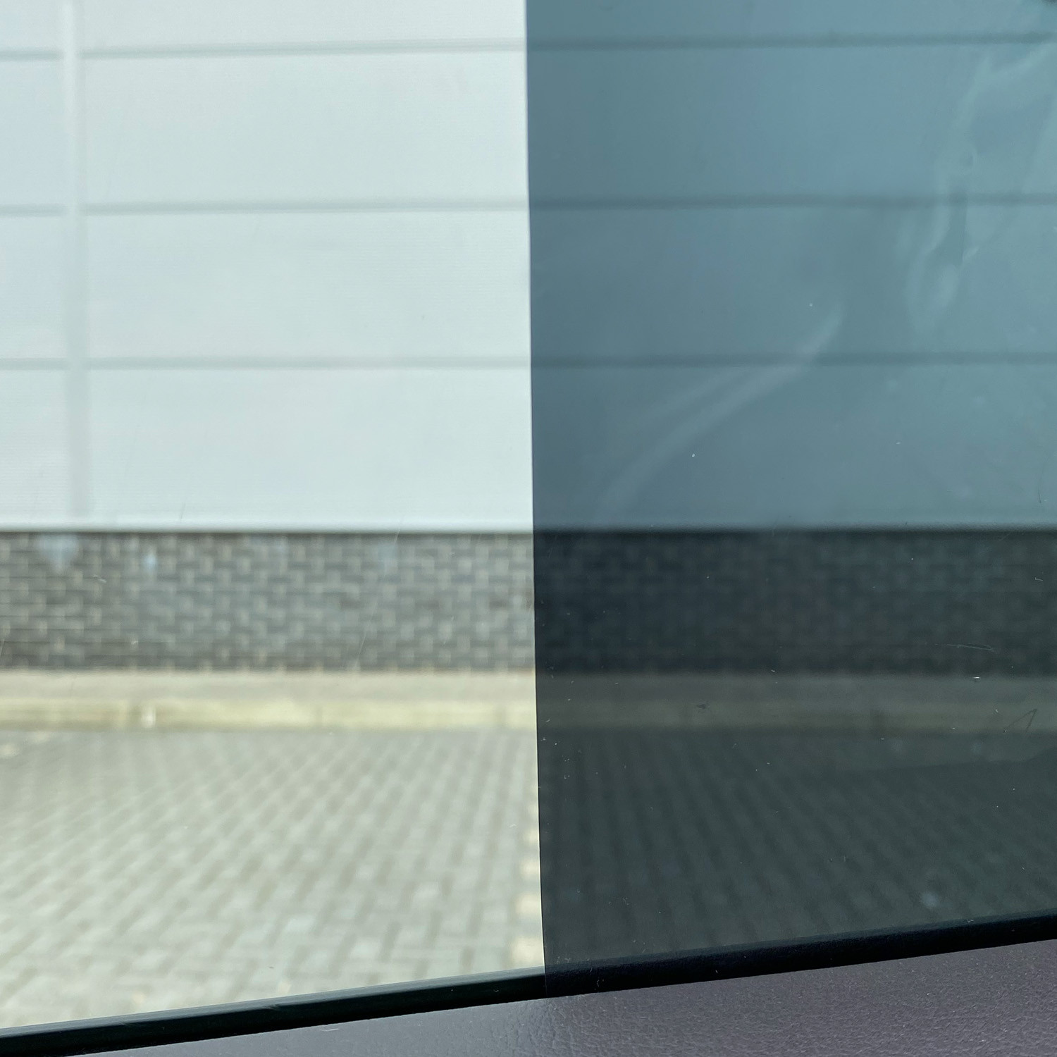 Simply – Dark Smoke Film |Window Tint |76 x 152CM |Reflects Heat