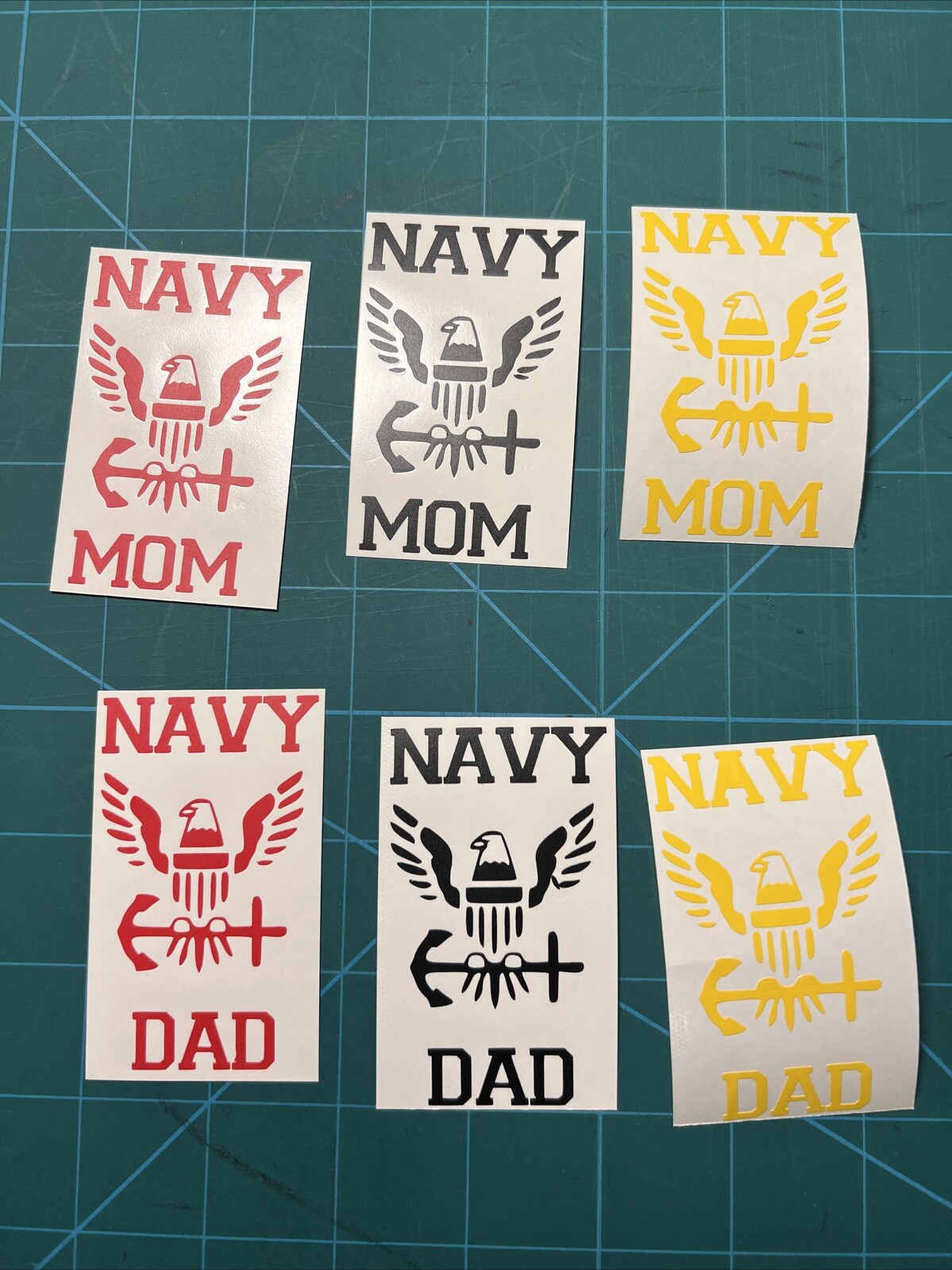 U.S NAVY PRIDE MOM/DADVinyl Decal Sticker – 1.75X3 Inches, More Colors Upon Requ