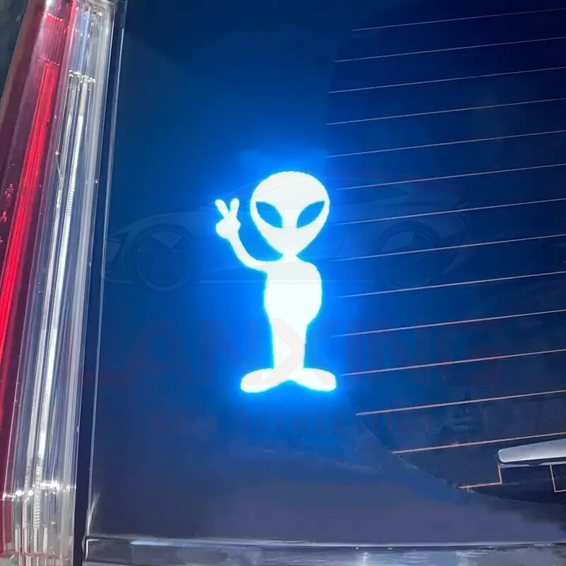 1pcs Alien Shaped Strong Reflective Sticker Vinyl Decals For Car Laptops Luggage