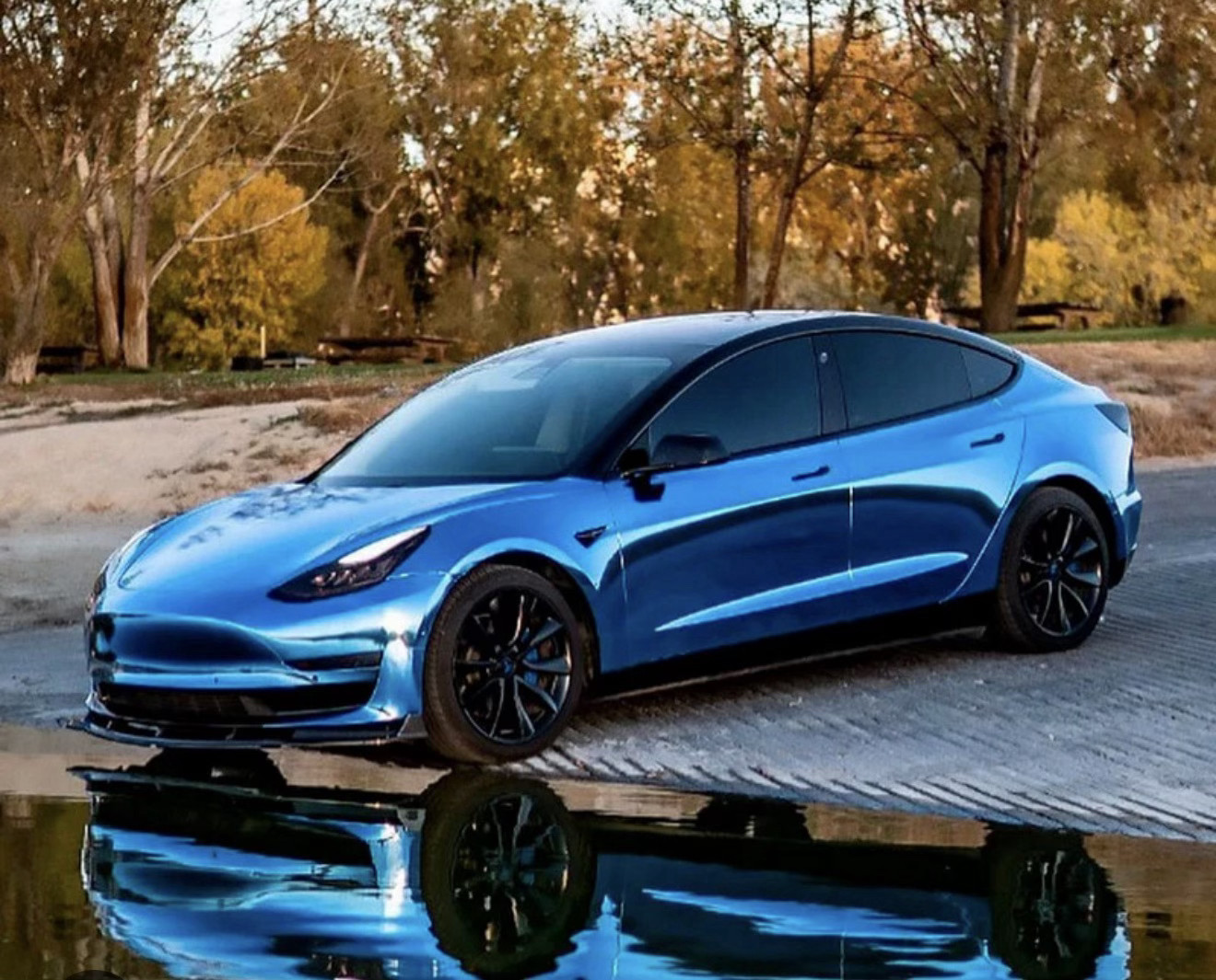 2020-2023 Tesla Model 3 Paint Protection Wrap Color Change Mirror Chrome Blue