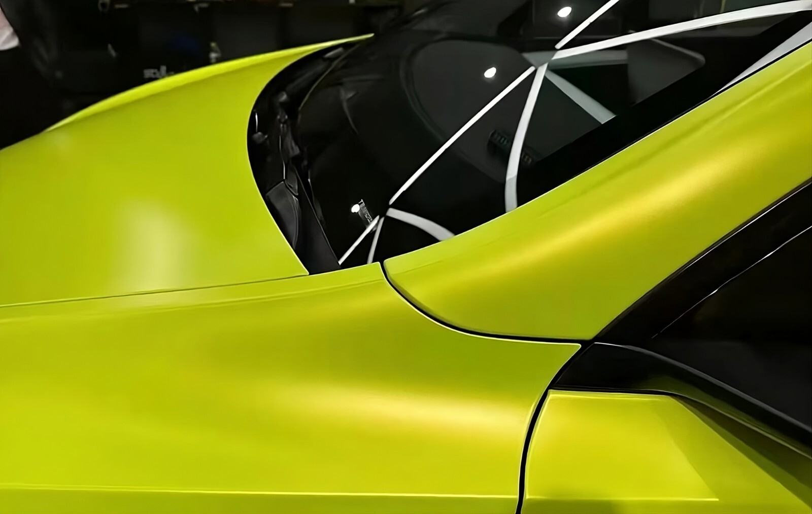 5x56FT Electro Metallic Satin Fluorescen Yellow Wrap – Premium Quality Car Film