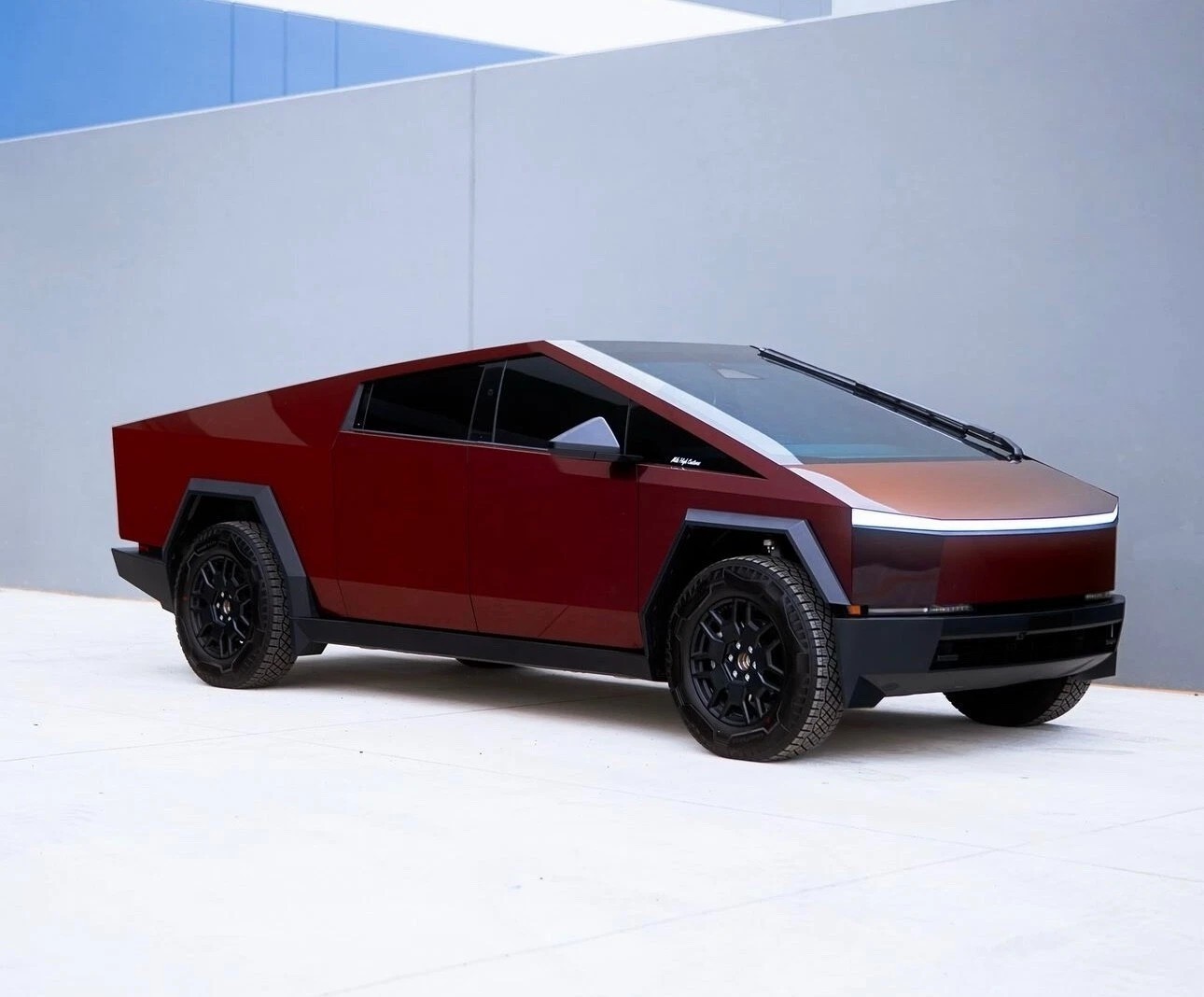 Cybertruck DIY PPF Paint Protection Film Wrap Color Change Vintage Dark Red