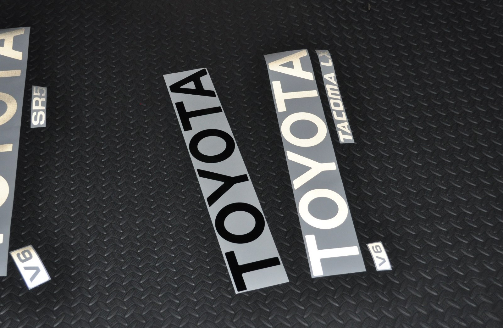 REFLECTIVE TOYOTA TACOMA BLACK TRUCK TAILGATE LOGOS DECAL 95-99 V6 pickup