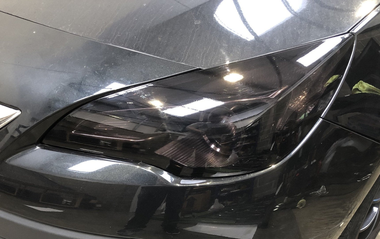 VVivid 2020 VVIVID+ Matte Smoke Air-Tint Headlight Tint | V320