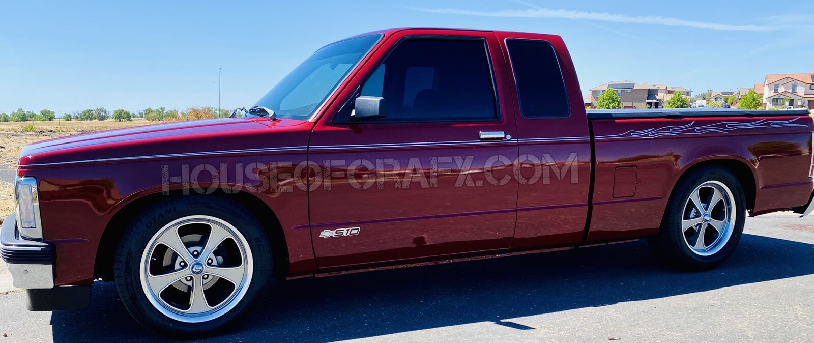 Long Hollow Flame Flames Flaming stripe stripes fit Chevrolet Chevy S-10 S10