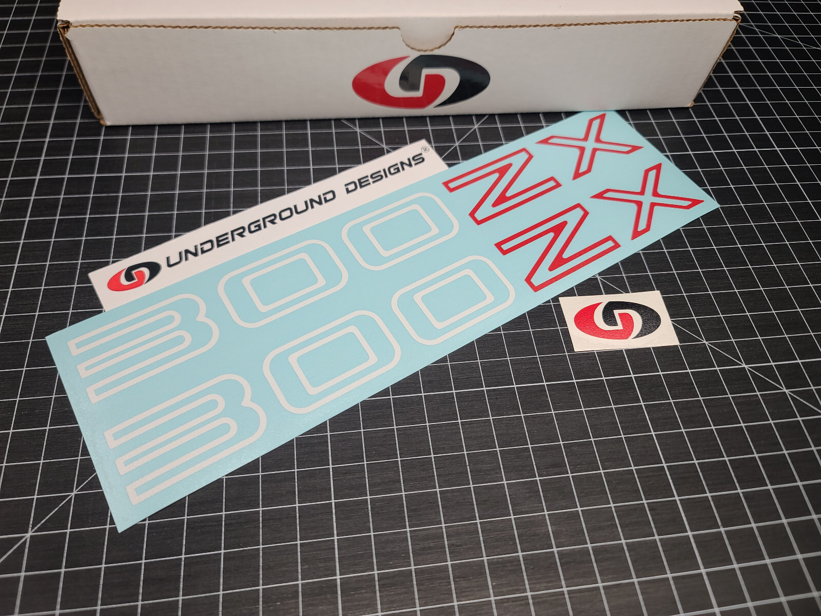 300ZX Decals (2pk) Outlined Racing Stance Door Stickers For Nissan 300ZX Z31 Z32