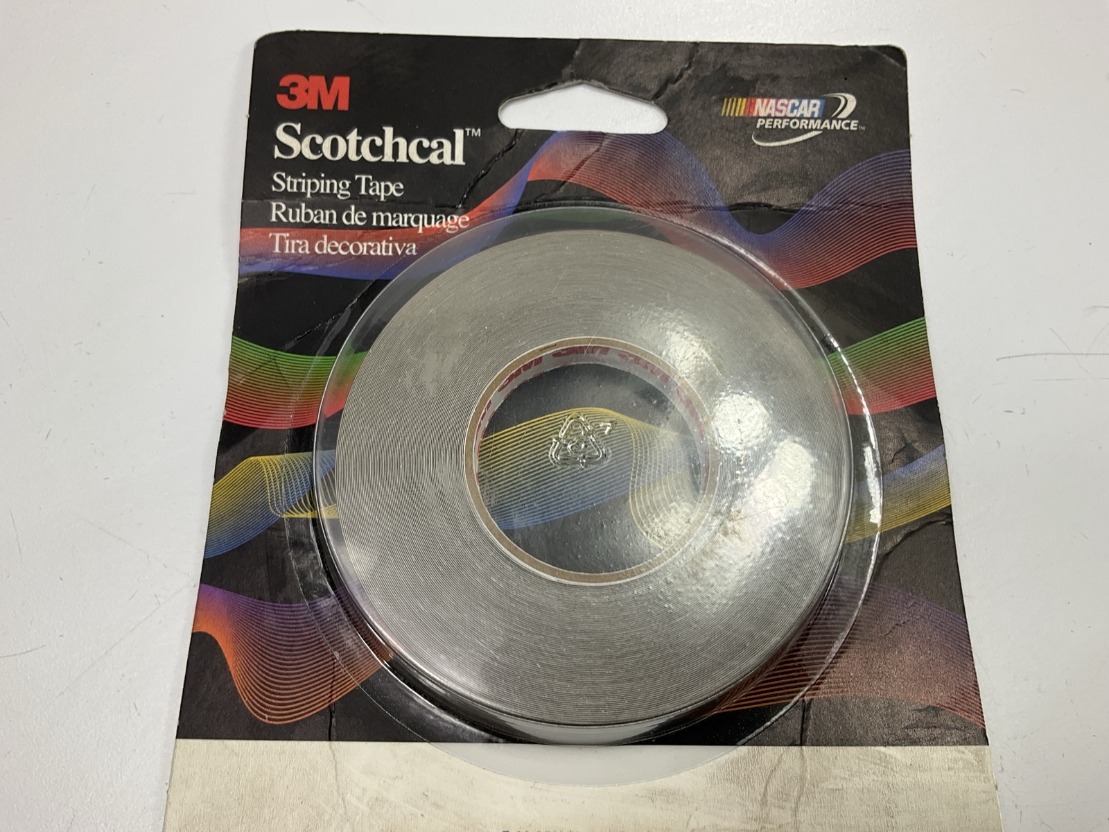 3M 71399 Scotchcal Striping Stripe Tape , Bright Gold Metallic, 5/16″ X 50 Feet