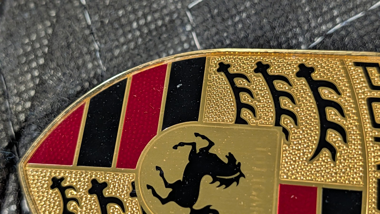 EB1452 2019 PORSCHE 991 911 TURBO S FRONT HOOD BADGE DECAL CREST