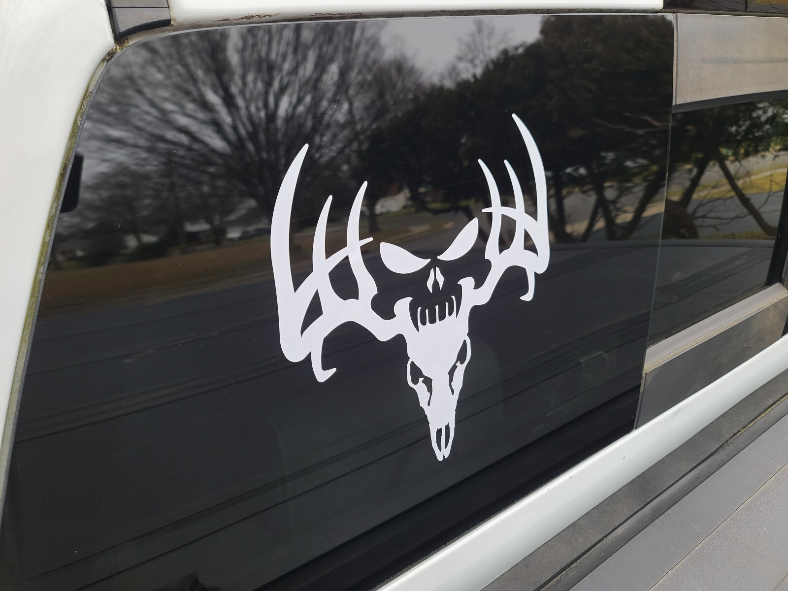 Deer Skull Window Decals (4″, 6″, 10″ Sizes) Bow Rifle Hunting Season Stickers