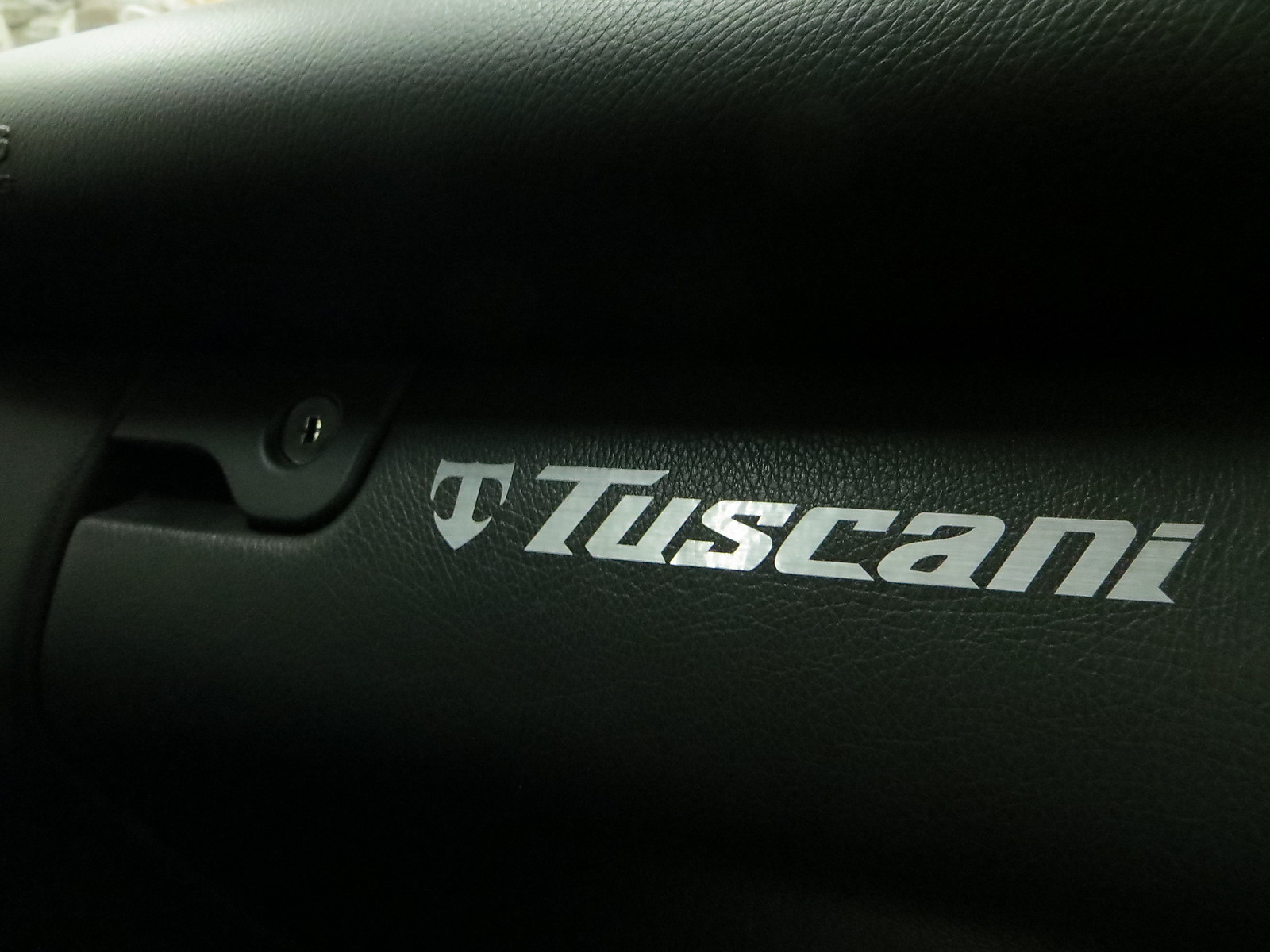 2pcs Dashboard Badge decal sticker *TUSCANI*