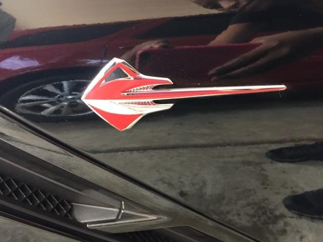 Chevy Corvette StingRay C7 Fender Emblem Outline Decal 2014 2015 2016 2017 2018
