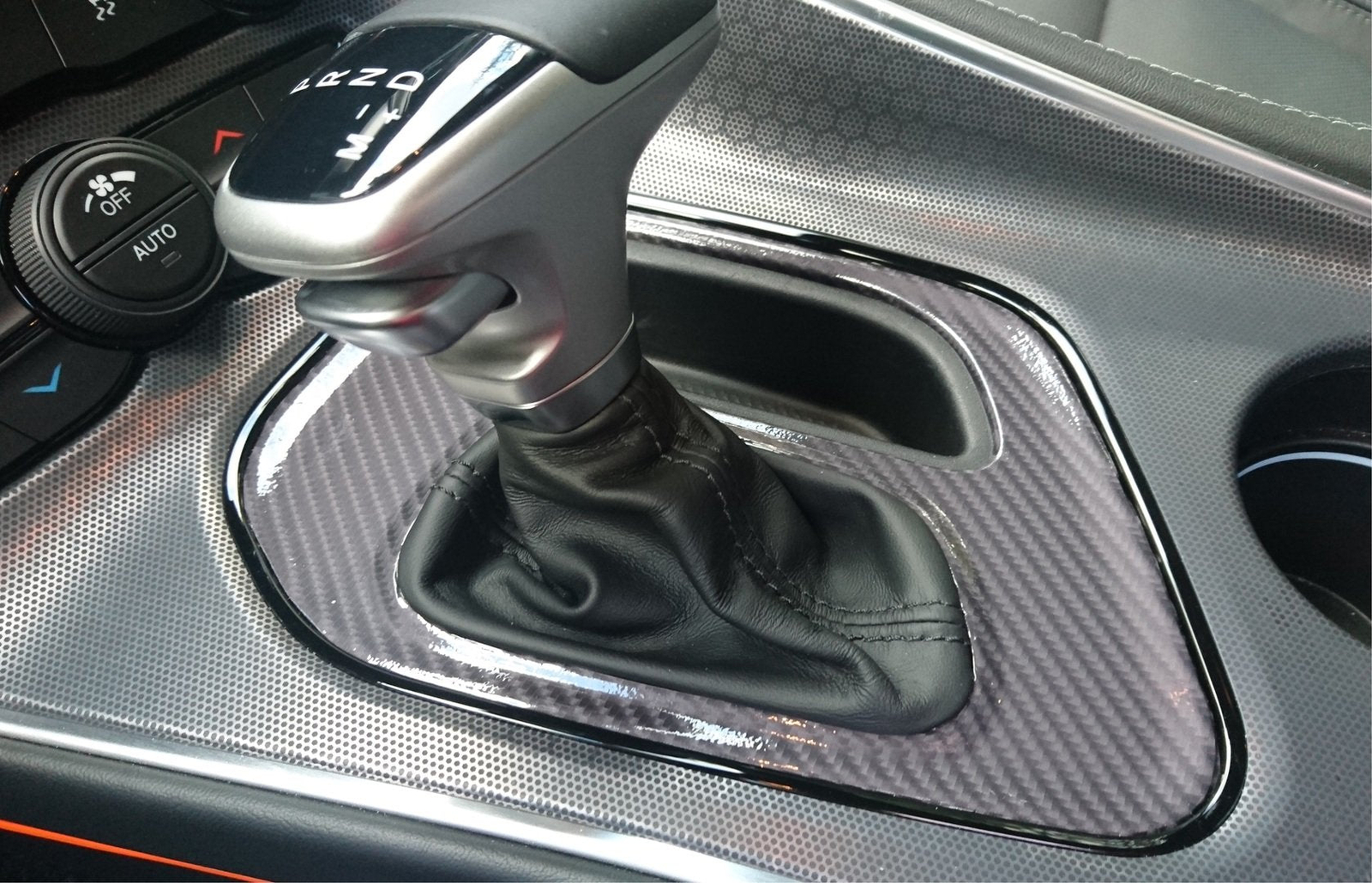 VVivid Xpo Gloss Gray Tech Art Carbon Vinyl Wrap Film | V243